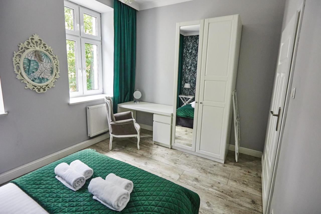 Zielony Apartament De Lux Dla 4 Osob Chorzow Katowice Екстер'єр фото